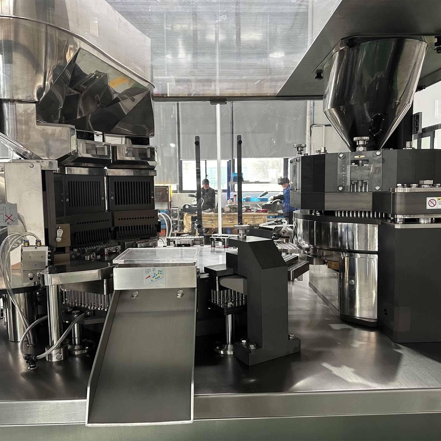 NJP-7500 Высокоскоростная автоматическая машина для наполнения капсул – 7500/мин