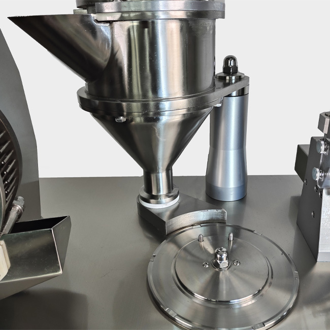 CGN208-D Полуавтоматическая машина для наполнения капсул фармацевтическими порошковыми гранулами